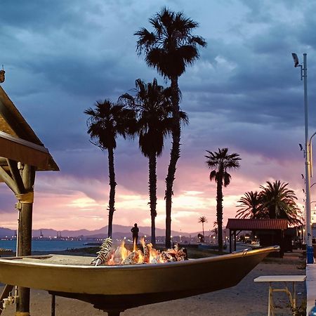 Playa 45, First Line Beach House Malaga Zewnętrze zdjęcie