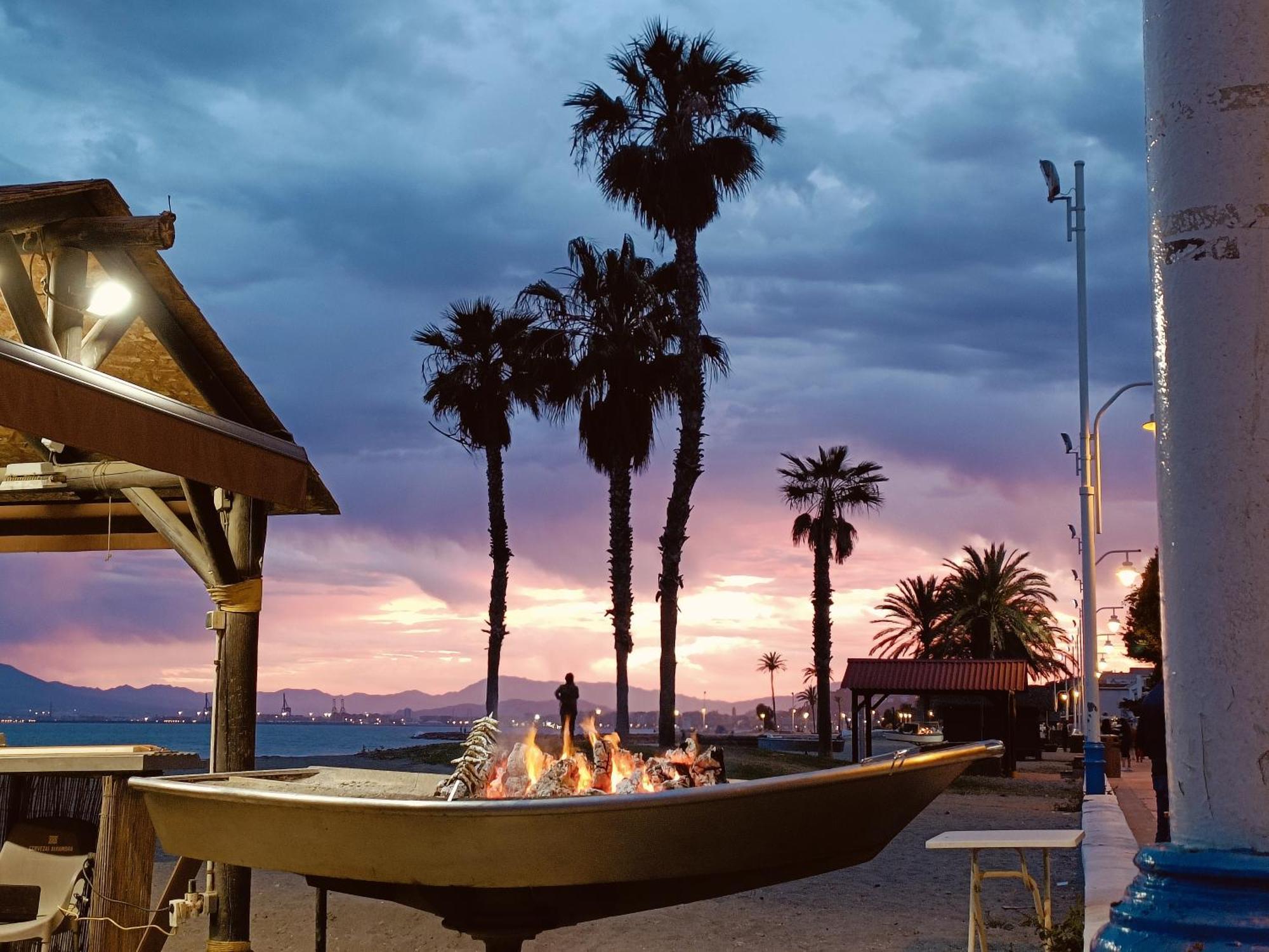 Playa 45, First Line Beach House Malaga Zewnętrze zdjęcie
